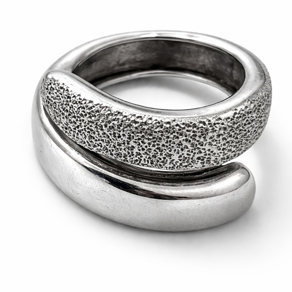 Vintage Sterling Silver Italian Bypass Ring Stardust Finish
